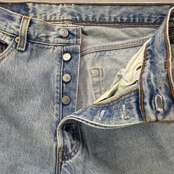 VTG Levi Strauss 501 Mens Light Wash Straight Leg Jeans W32L34 Y2K Grunge Cowboy - Picture 3 of 8